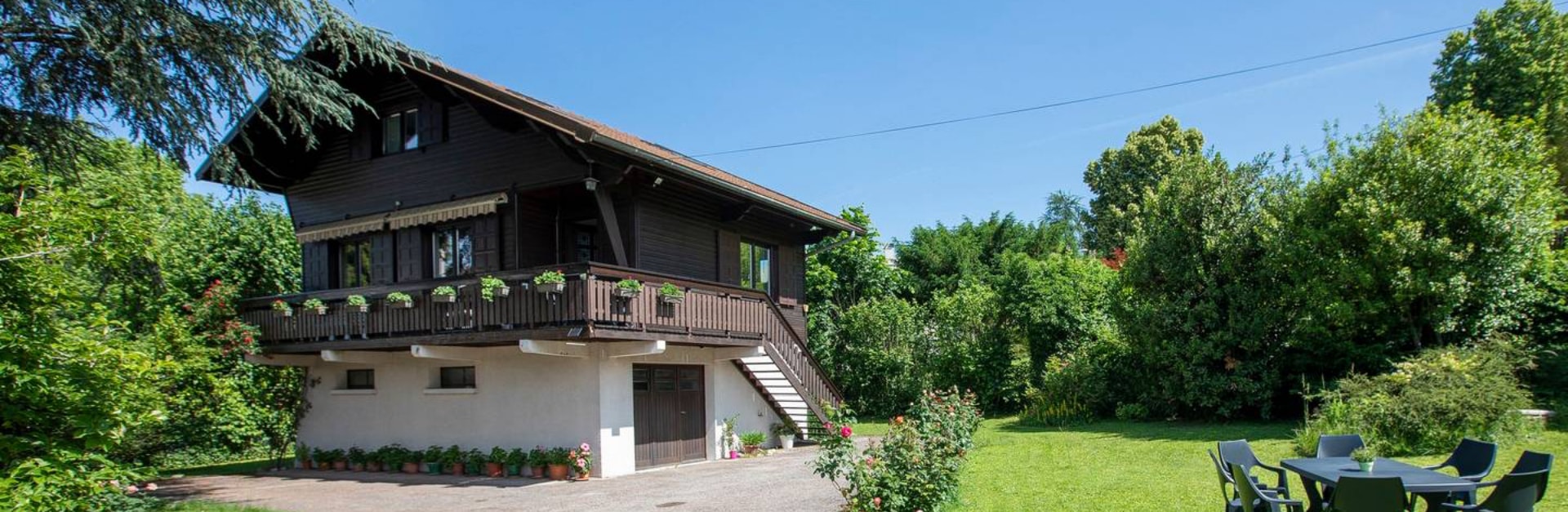 chalet du cèdre bleu